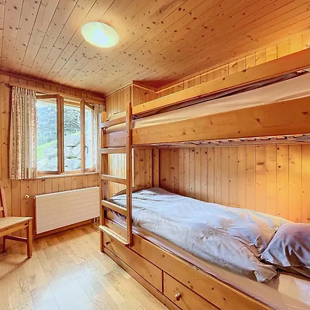 Fanie Rez アパート